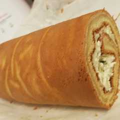 รูปของ Bolu gulung simple and yummy