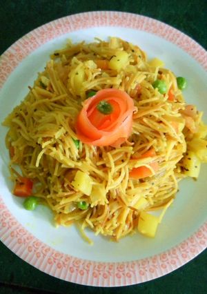 A picture of Vegetable vermicelli.
