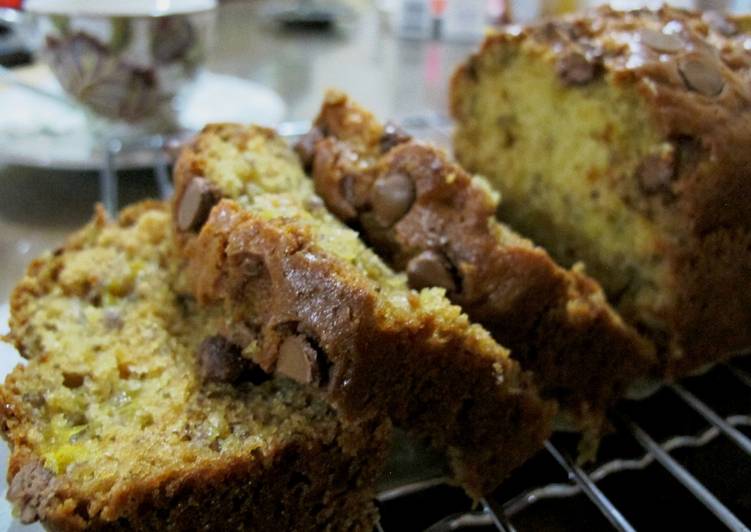 Cara Gampang Menyiapkan Buttermilk banana cake &#34;copycat starbucks banana cake&#34; yang Bisa Manjain Lidah