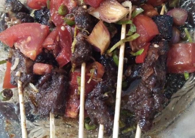 Ini dia! Cara praktis buat Sate daging bumbu kecap rempah sajian Idul Fitri dijamin enak