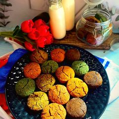 A picture of Assorted Nankhatai.