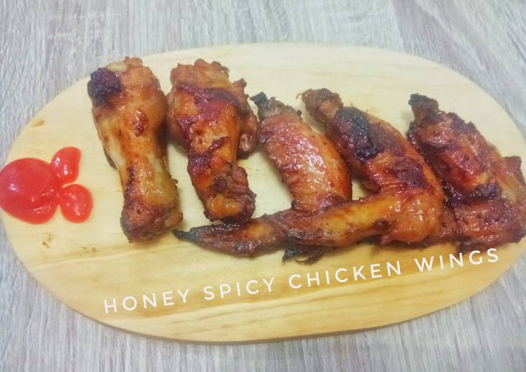 Cara Memasak Honey spicy chicken wings yang Bikin Ngiler!