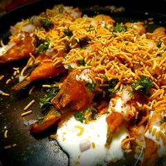 A picture of Palak chaat.