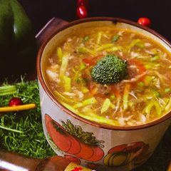 A picture of Hot & Sour Soup.