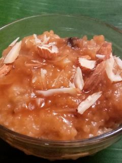குதிரைவால் கருப்பட்டி பொங்கள் (Kuthiraivaali karuppati pongal recipe in tamil) செய்முறை முக்கிய புகைப்படம்