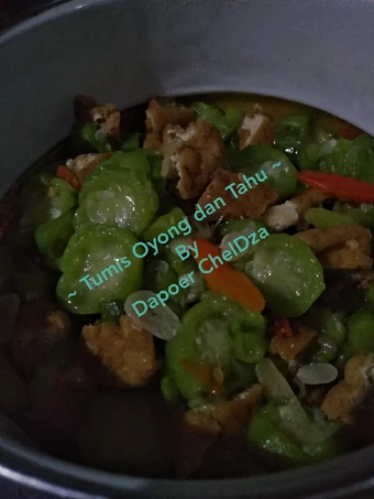 Cara Mudah Membikin Resep Tumis Oyong yang Uenak Anti Ribet, Bikin Ngiler