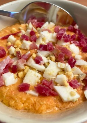 Una foto de Salmorejo sin pan