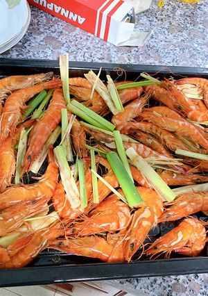 Hình của món Tôm sú bỏ lò.