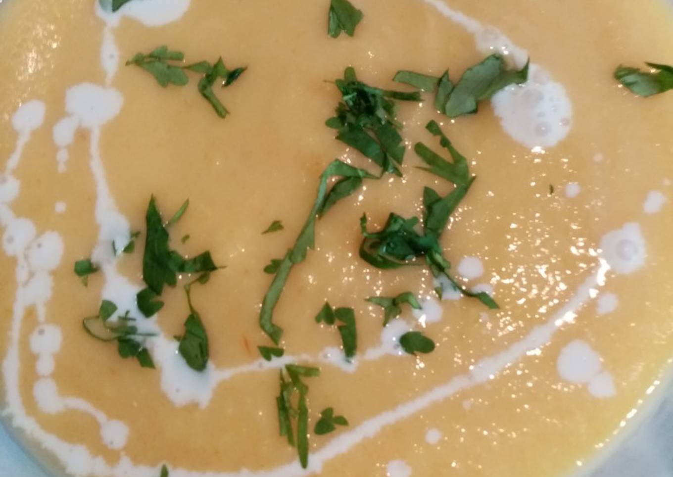 Sopa de repollo y otras verduras