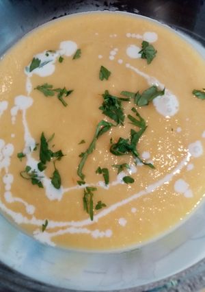 Una foto de Sopa de repollo y otras verduras