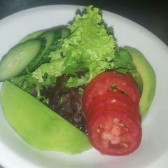 A picture of Garden Salad.