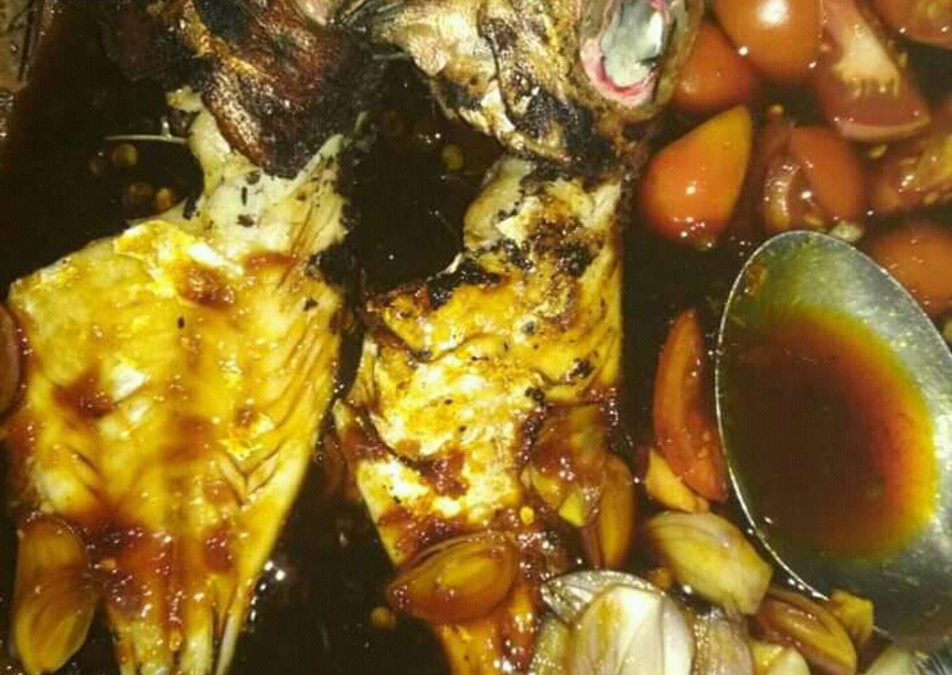 Ikan Asap Moto Ombo/Abangan Sambel Kecap Bumbu Sate Sederhana