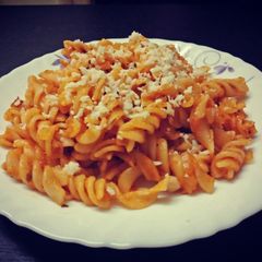 A picture of Red Sauce Pasta.