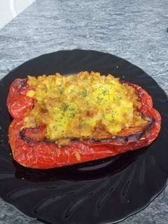 Una foto de Pimientos rojos rellenos