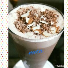Chilled chocolate shake A picture of Chilled chocolate shake.
