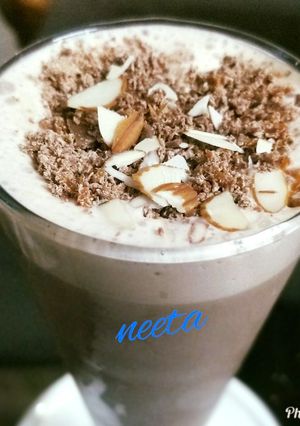 A picture of Chilled chocolate shake.