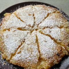 A picture of Lemon Cheese Bar.