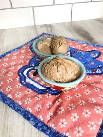 Easy Way Make Low Carb (Keto-Friendly) Protein Chocolate Ice Cream on a Jar the Awesome  Really delicious