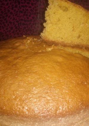Una foto de Bizcochuelo de naranja esponjoso y sabroso!!!🤤😍