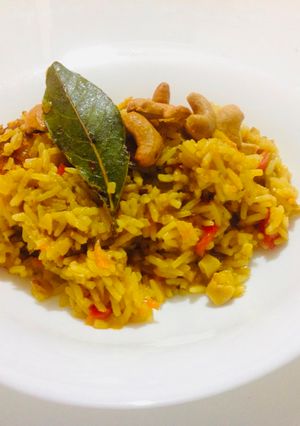 Una foto de Biriyani con cajú vegano🇺🇾🇯🇵🇮🇳野菜のビリヤニ