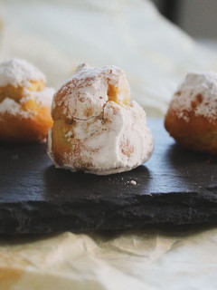 Una foto de Profiteroles