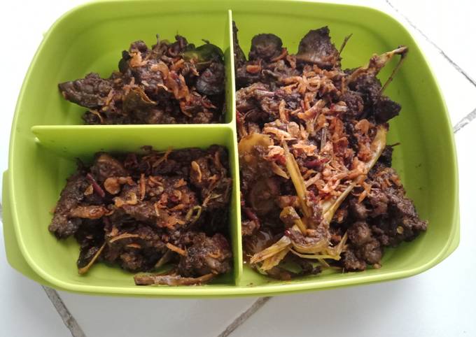 Bagaimana Menyiapkan Rendang ati rempela ayam, Enak Banget