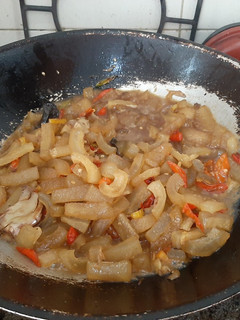 Foto resep Oseng Kikil Mercon