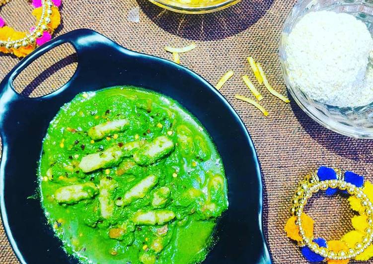 Potato Gannochi in Spinach Pesto