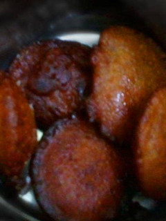 177.இனிப்பு அப்பம் (உன்னி அப்பம்/நெய் அப்பம்) செய்முறை முக்கிய புகைப்படம்