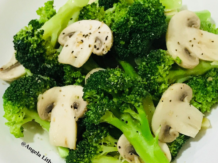 Resep: Tumis sayur brokoli &amp;amp; jamur kancing, menu sederhana Menu Enak Dan Mudah Dibuat