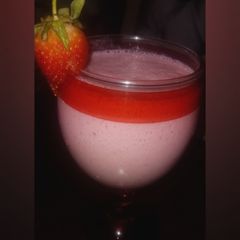Strawberry Smoothie 🍓🍓 A picture of Strawberry Smoothie 🍓🍓.