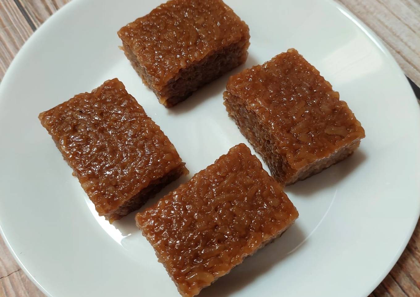 Wajik gula merah