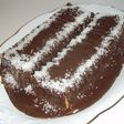 Tronco de galletas, coco y chocolate
