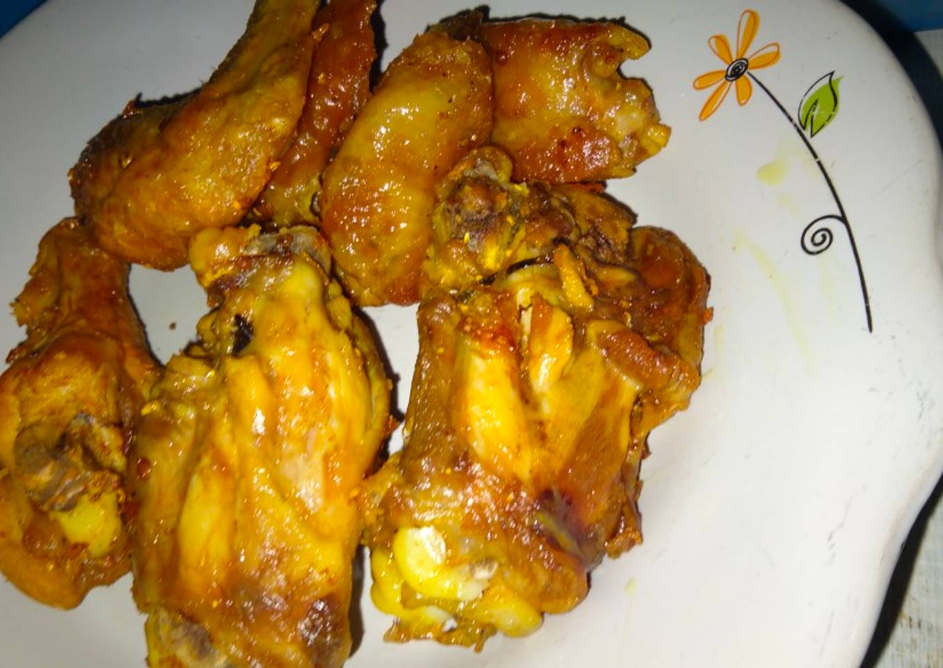 Ayam goreng bumbu kuning