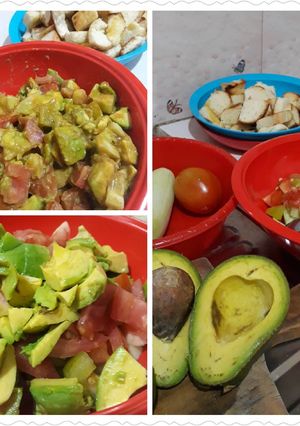 Foto resep Simple avocado salad