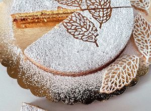 Foto di Tarte Sablè Breton alle mele e limone