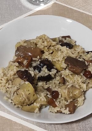 Una foto de Arroz exprés con setas y alcachofas