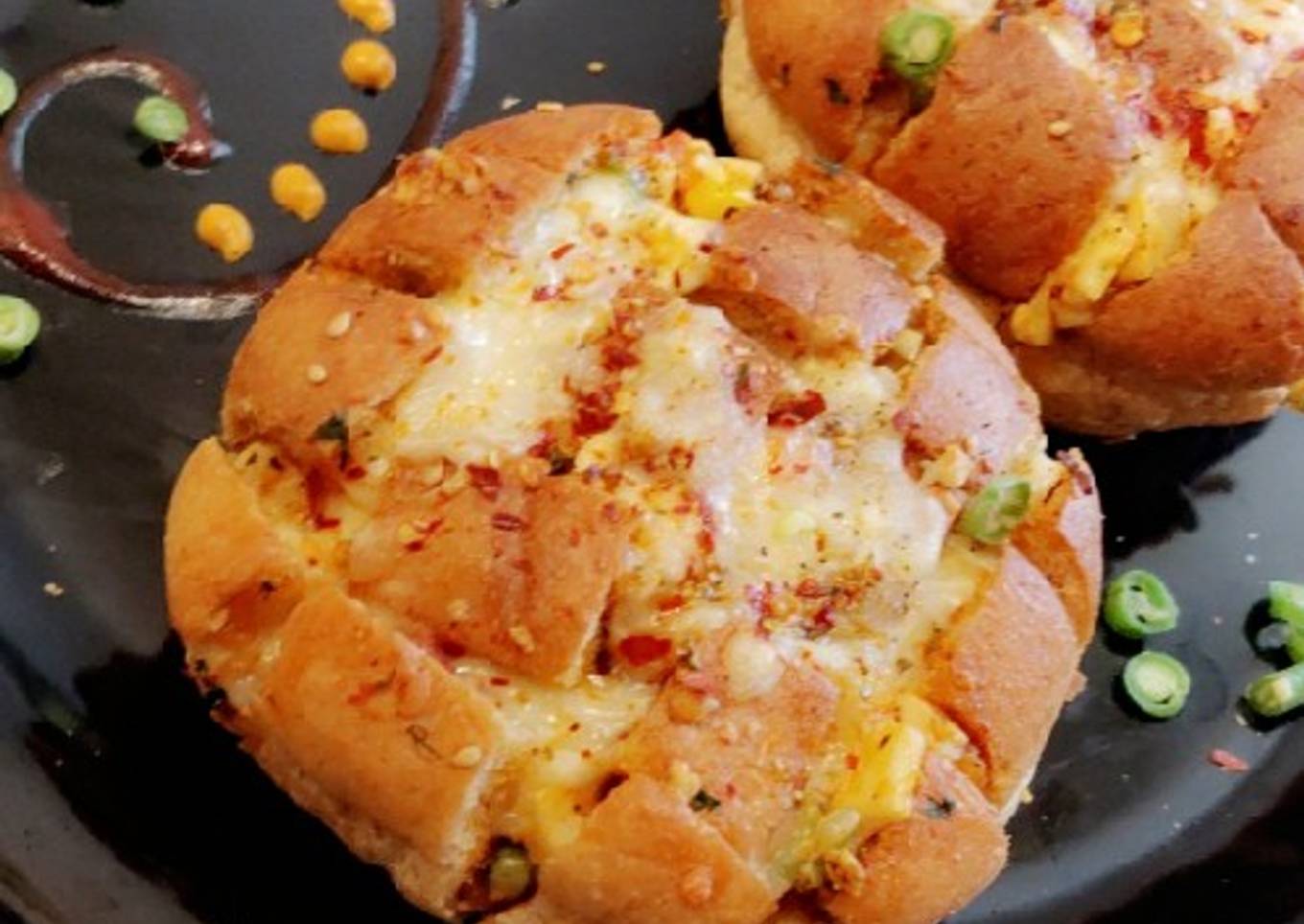 Schezwan cheese pull apart