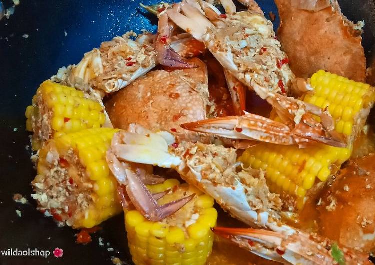 Rajungan saus telur pedas