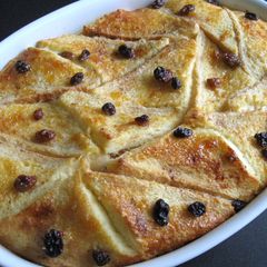 A picture of Bread & Butter Pudding.