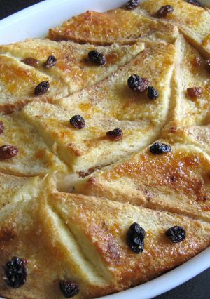 A picture of Bread & Butter Pudding.