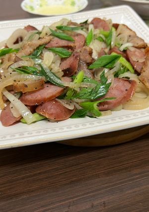 A picture of Savory Pork/Chinese Sausage/Green Garlic.