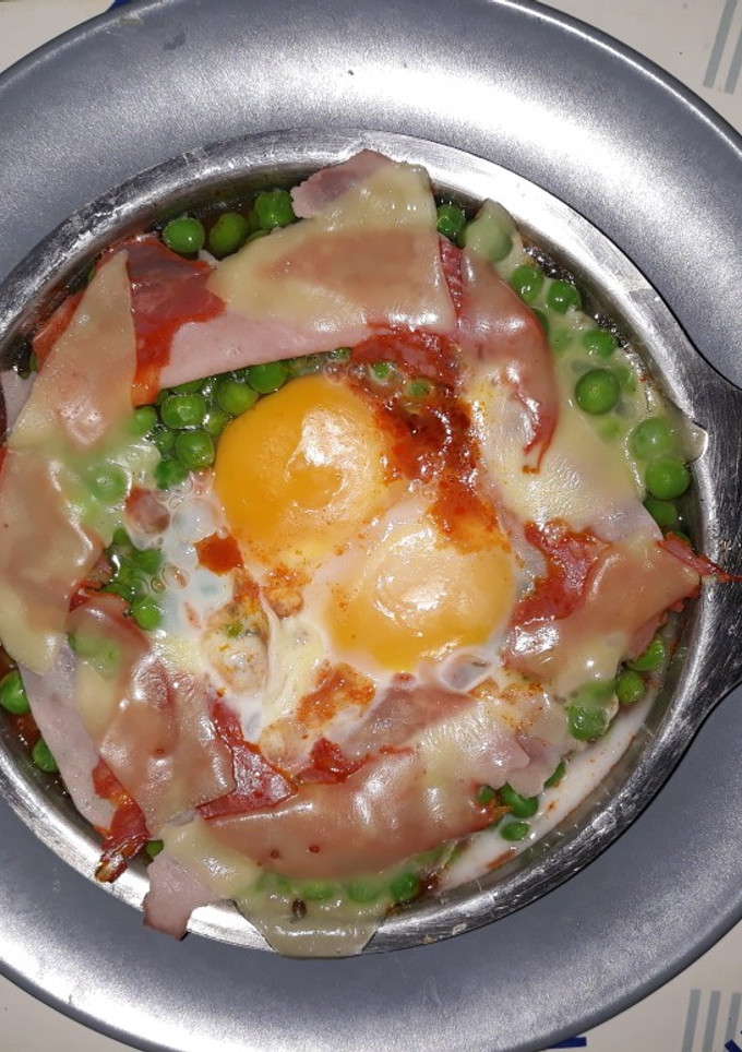 Una foto de Huevos al plato