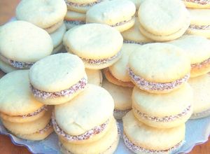 Una foto de Alfajores de maicena (con aceite)