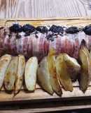 Cerdo Arrollado con Ciruelas y Papas Rústicas