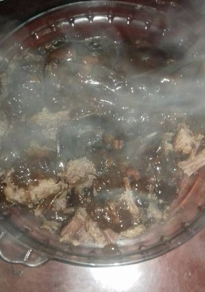 Una foto de Carne a la cacerola con frutos secos