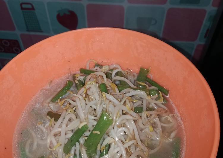 Tumis toge kacang panjang berkuah