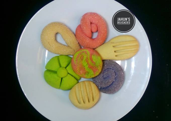 Recipe of Favorite Colored Cookies 2