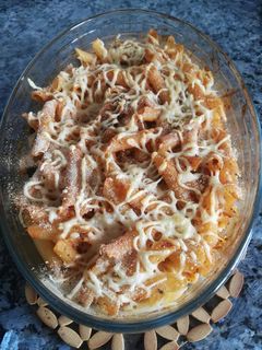 Una foto de Macarrones gratinados con berenjena