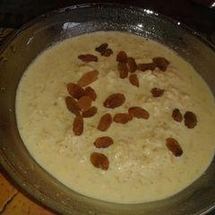 A picture of Rice and carrot kheer with jaggery.